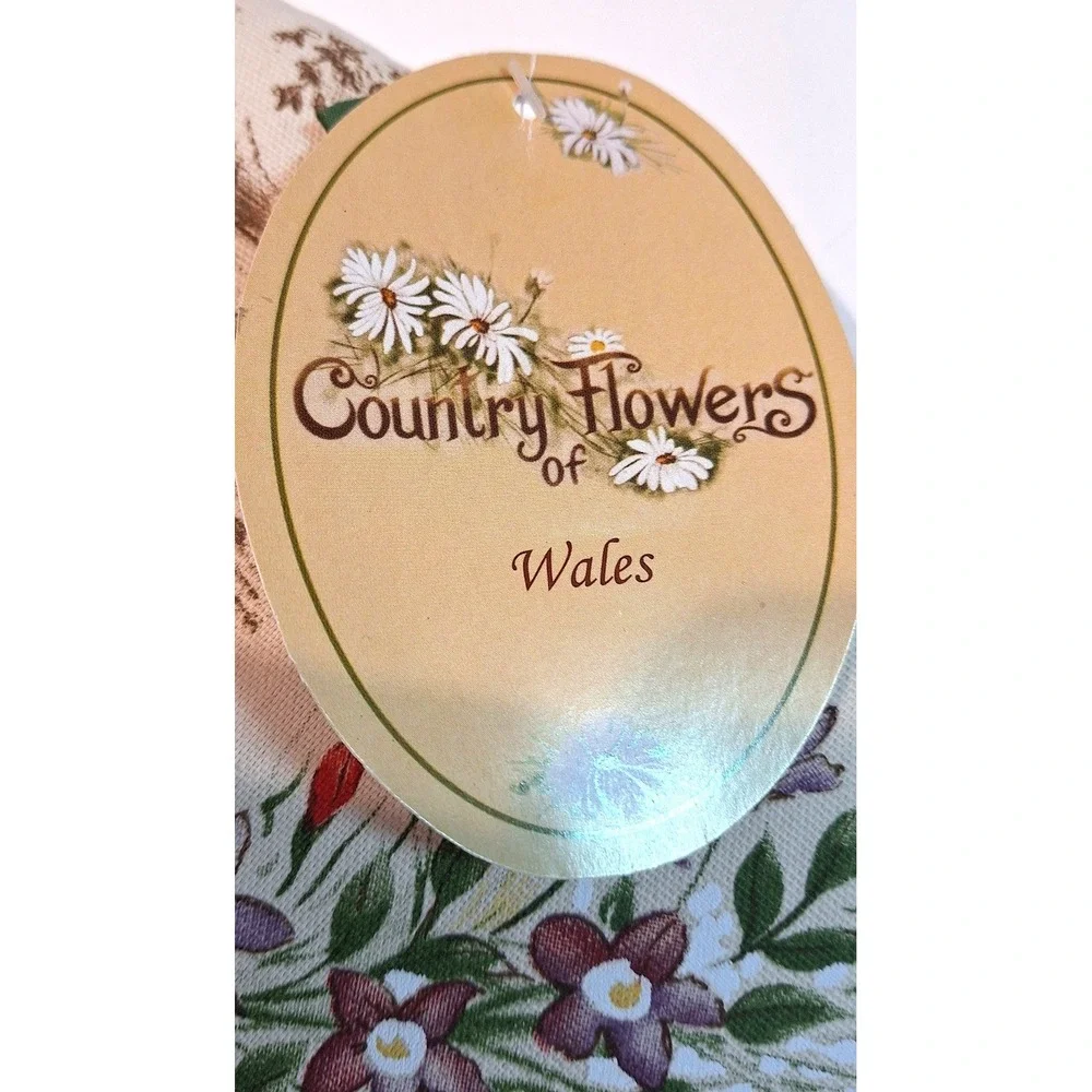 Country Flowers of Wales Tea Cosy Floral Cottagecore Insulated Teapot Cover NWT